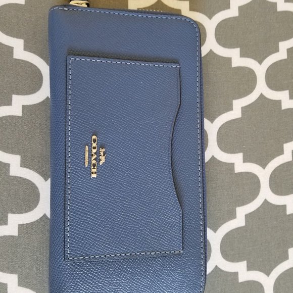 Coach Wallet - Picture 2 of 3